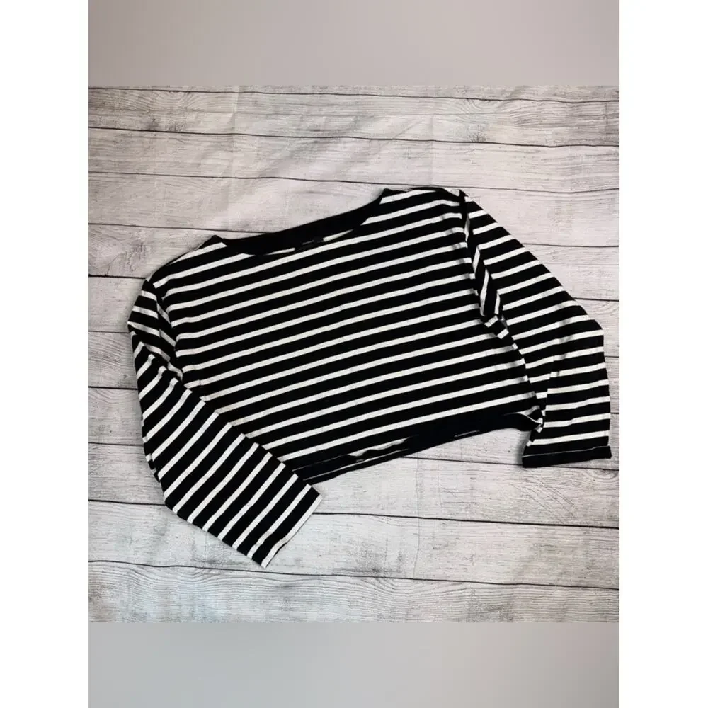 J. Crew Women's Cropped Fit Striped Boat Neck Top Black White Stripe Size Large